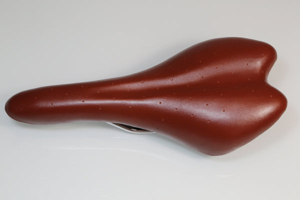 Saddle